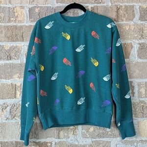 The North Face Evergreen Allover Spellout Logo Crew Neck Sweatshirt Small